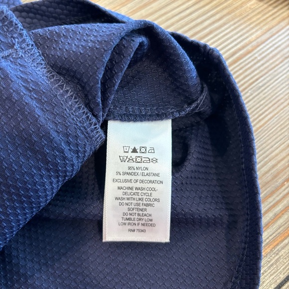 TOMMY BAHAMA GOLF FULL ZIP LIGHTWEIGHT NAVY BLUE JACKET ACTIVE WEAR ATHLEISURE - Picture 11 of 16